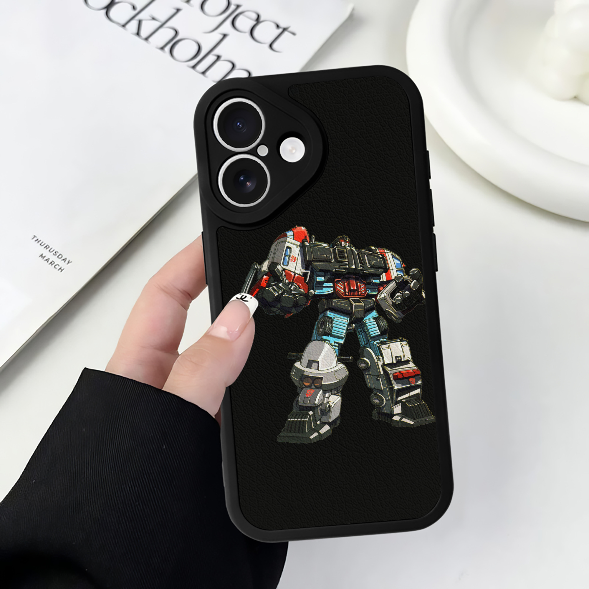 （画像用）  【iPhone 16シリーズ対応】シリコンスマホケース（レザー調） 材質：シリコン